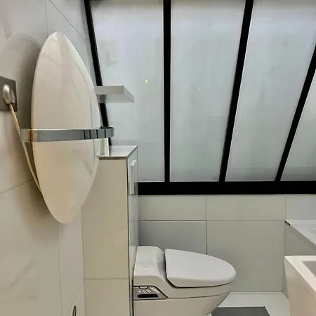 Celine 9 Le Verriere Apartment *
